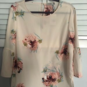 Dalia ruffle sleeved top